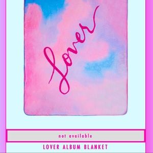 taylor swift lover album valentine’s day valentines blanket sold out rare bed